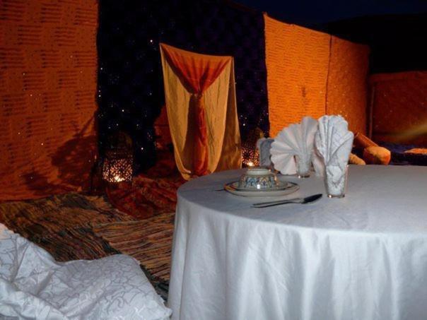 Palmeras Y Dunas Luxery Camp Hotell Merzouga Eksteriør bilde